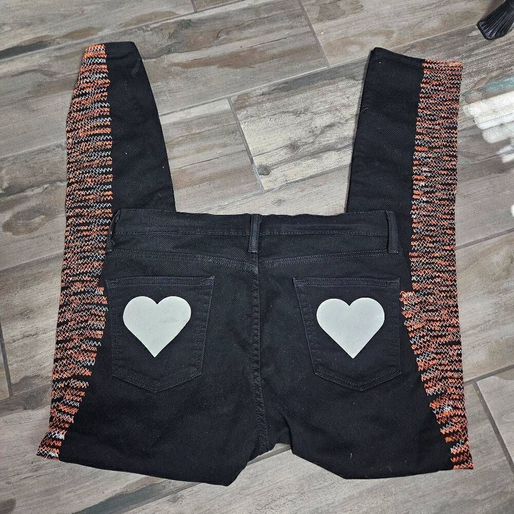 Levi's Hand-Embroidered Jeans - Picture 9 of 12